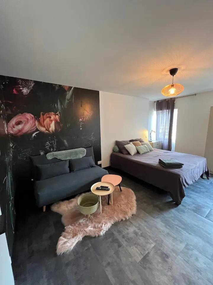Logis Hotel Restaurant De La Poste Pontgibaud Dış mekan fotoğraf
