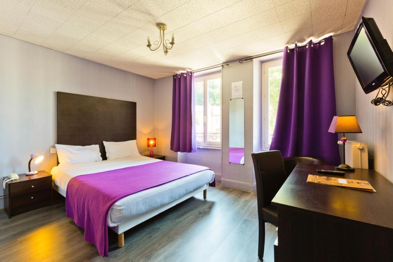 Logis Hotel Restaurant De La Poste Pontgibaud Dış mekan fotoğraf
